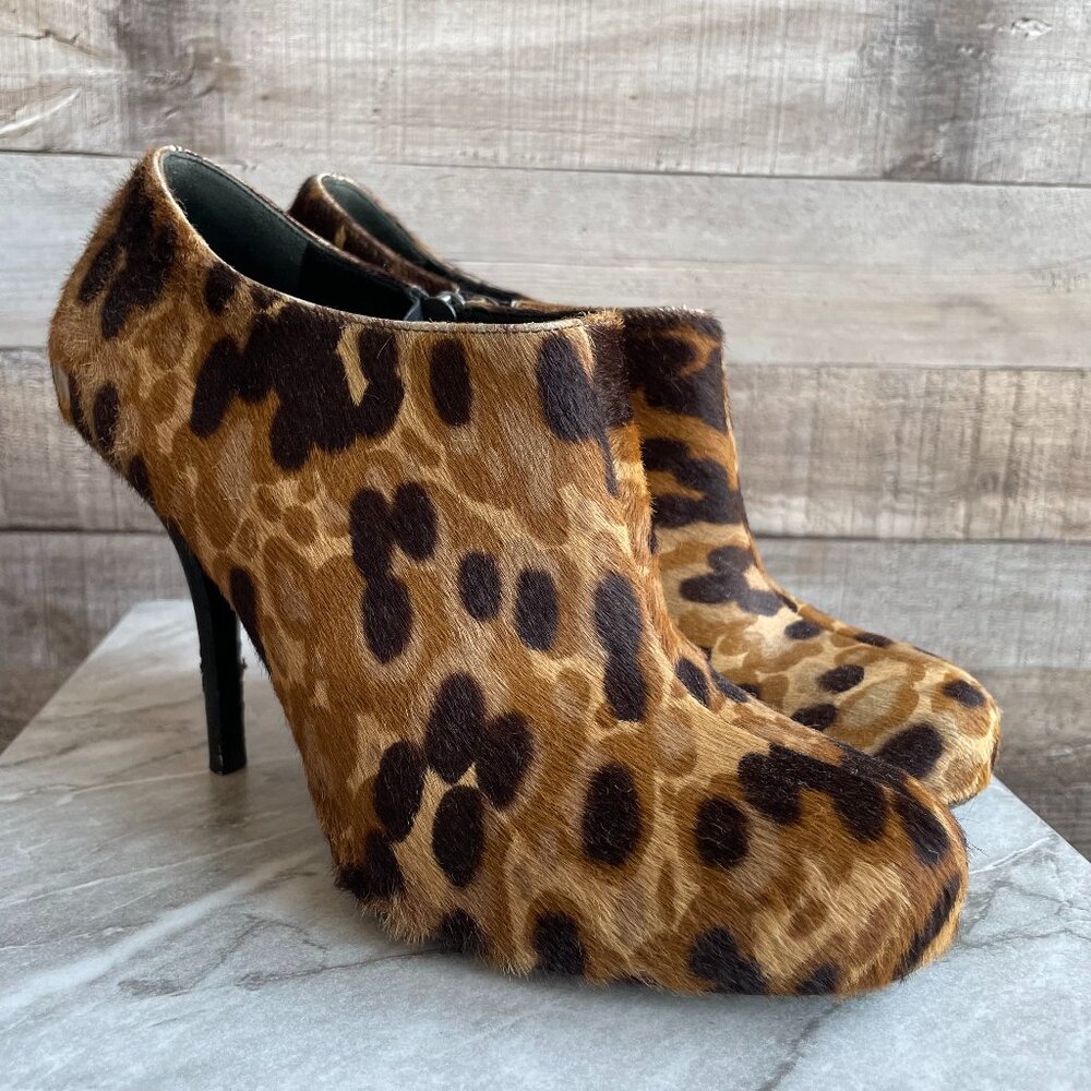 Balenciaga Stiletto Ankle Bootie - Calf Hair - Animal Print - Size 37.5 - GUC